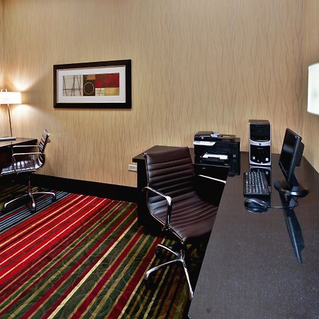 Holiday Inn Hotel & Suites Chicago Northwest - Elgin By Ihg Esterno foto